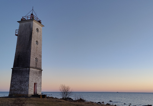 Sääretuka lighthouse